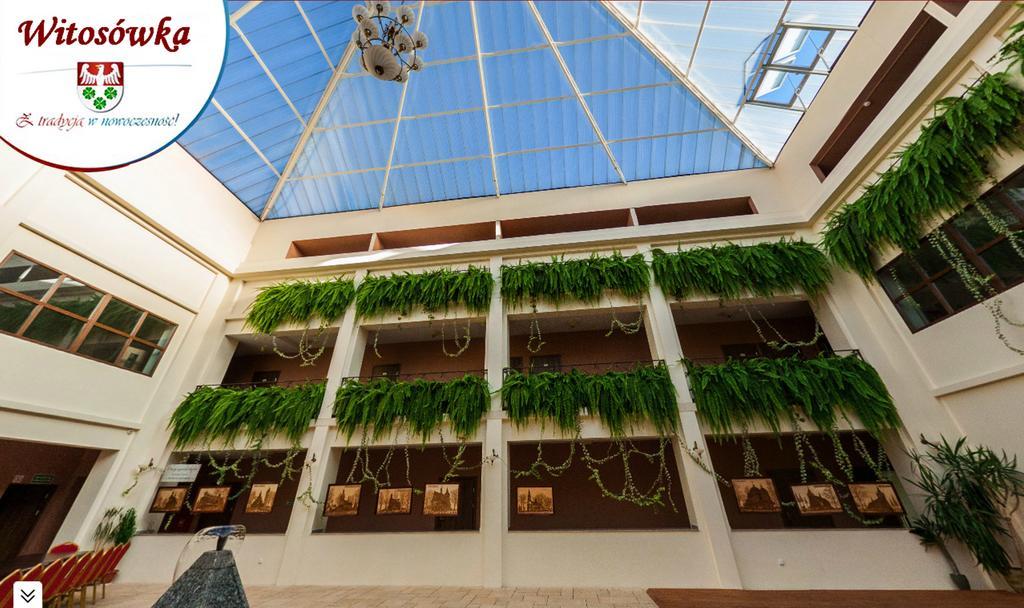 Pokoje Goscinne W Centrum Kultury Wsi Polskiej Wierzchoslawice Extérieur photo